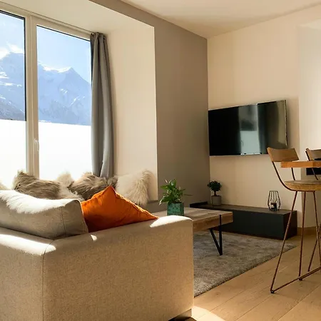 Chinook,la Praz,chamonix Mont Blanc アパート シャモニー